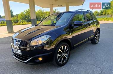 Внедорожник / Кроссовер Nissan Qashqai 2011 в Житомире
