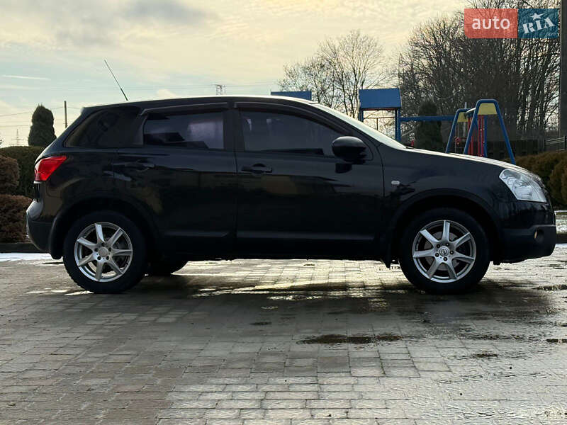 Внедорожник / Кроссовер Nissan Qashqai 2008 в Стрые
