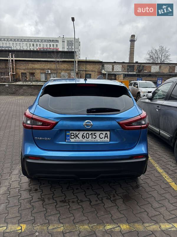 Внедорожник / Кроссовер Nissan Qashqai 2018 в Киеве