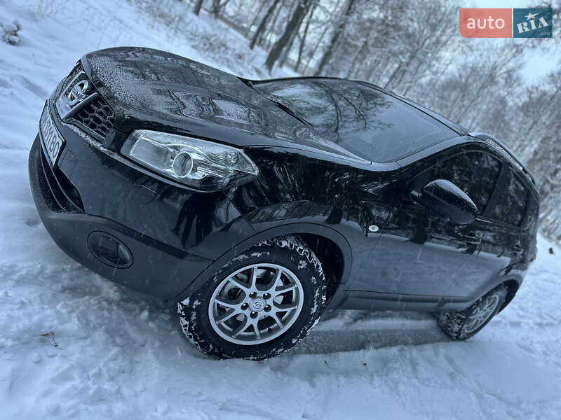 Внедорожник / Кроссовер Nissan Qashqai 2013 в Глухове