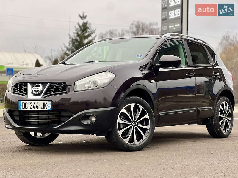 Позашляховик / Кросовер Nissan Qashqai 2013 в Дубні