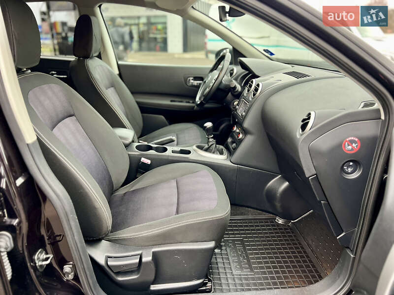 Позашляховик / Кросовер Nissan Qashqai 2013 в Дубні