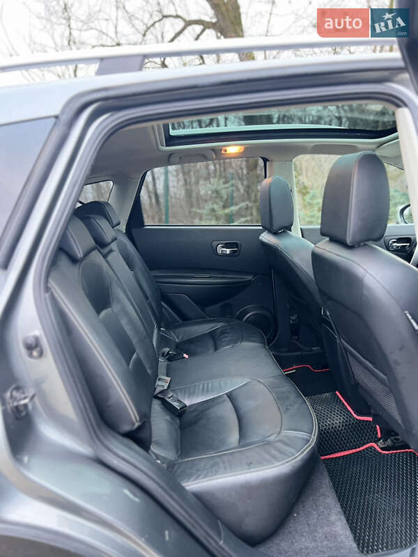 Внедорожник / Кроссовер Nissan Qashqai 2010 в Луцке