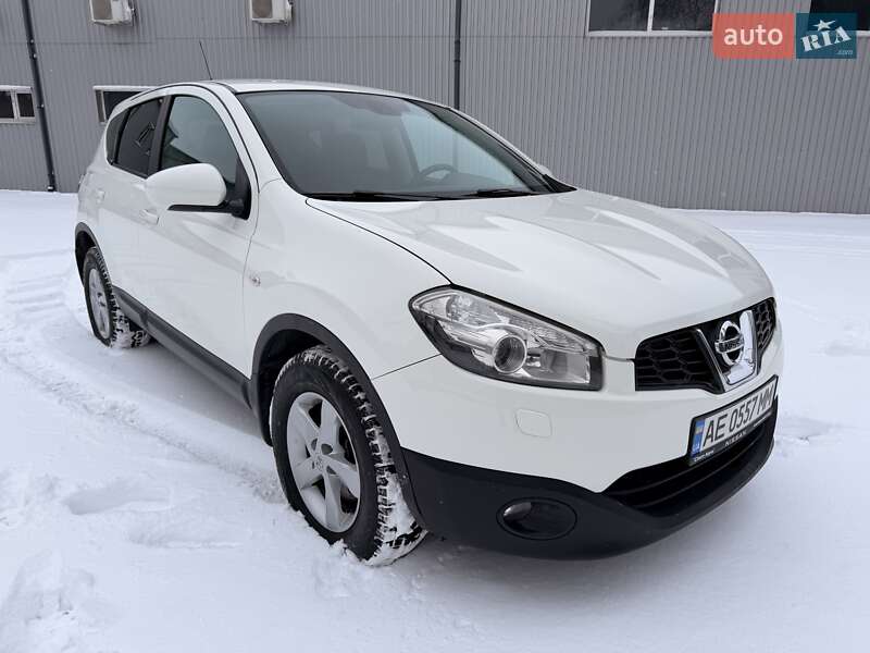 Внедорожник / Кроссовер Nissan Qashqai 2012 в Днепре
