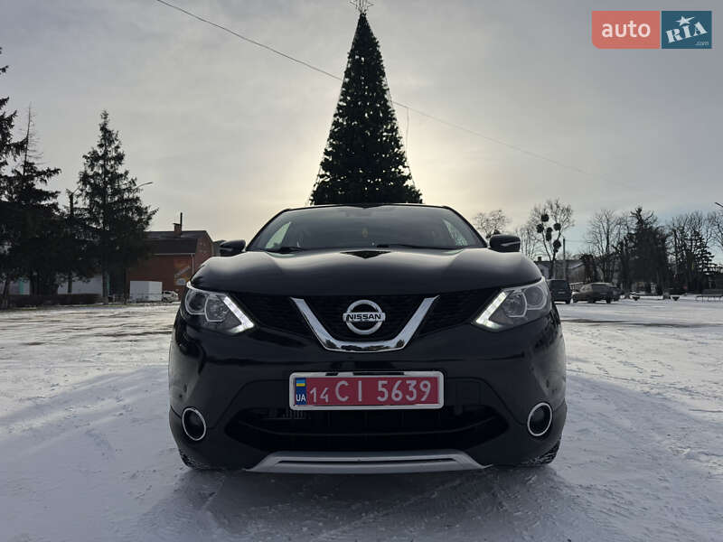 Внедорожник / Кроссовер Nissan Qashqai 2014 в Новоархангельске