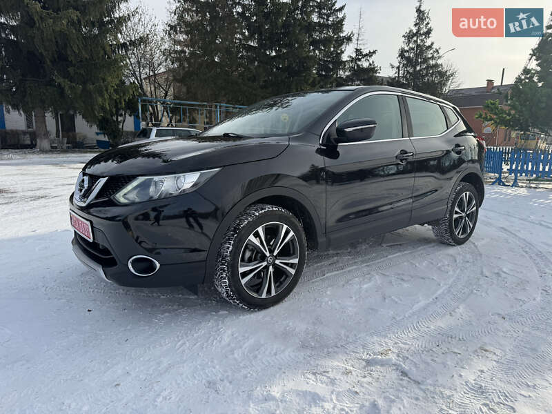 Внедорожник / Кроссовер Nissan Qashqai 2014 в Новоархангельске