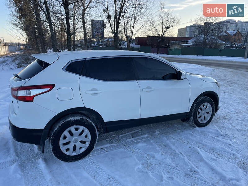 Внедорожник / Кроссовер Nissan Qashqai 2017 в Киеве