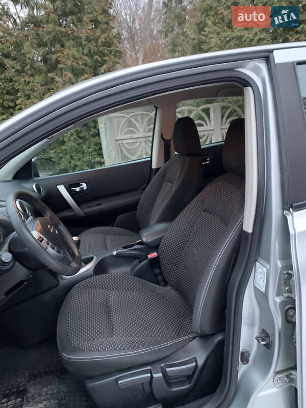 Внедорожник / Кроссовер Nissan Qashqai 2008 в Калуше