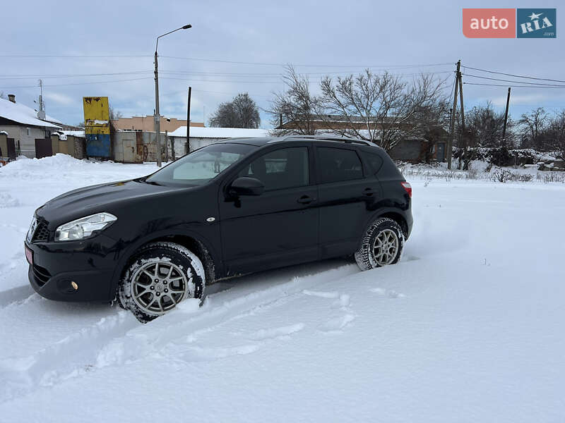 Позашляховик / Кросовер Nissan Qashqai 2010 в Конотопі фото 5 Позашляховик / Кросовер Nissan Qashqai 2010 в Конотопі