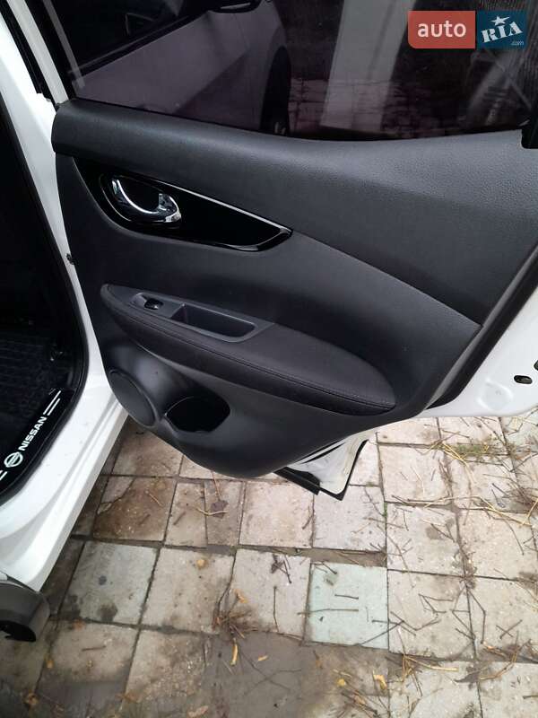 Внедорожник / Кроссовер Nissan Qashqai 2016 в Одессе фото 5 Внедорожник / Кроссовер Nissan Qashqai 2016 в Одессе