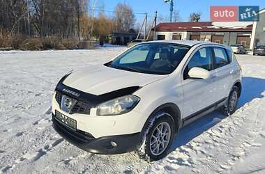 Внедорожник / Кроссовер Nissan Qashqai 2012 в Звягеле