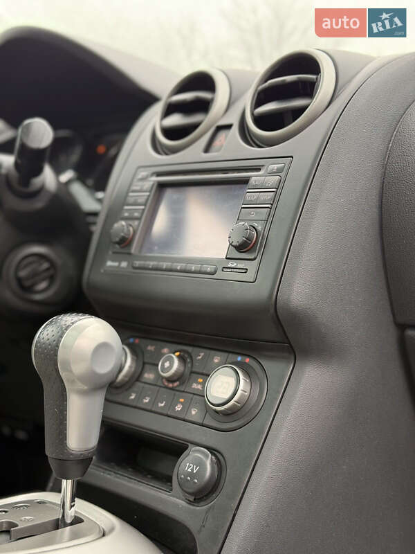 Внедорожник / Кроссовер Nissan Qashqai 2011 в Самборе