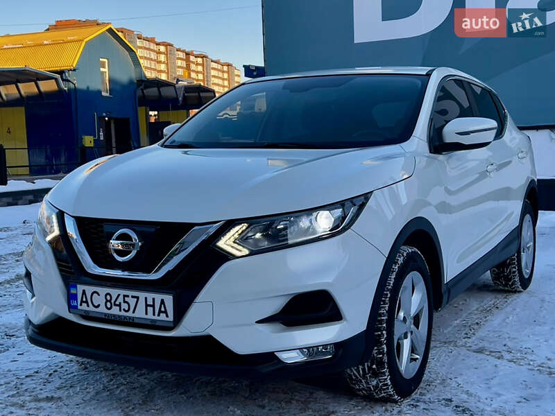Позашляховик / Кросовер Nissan Qashqai 2017 в Тернополі