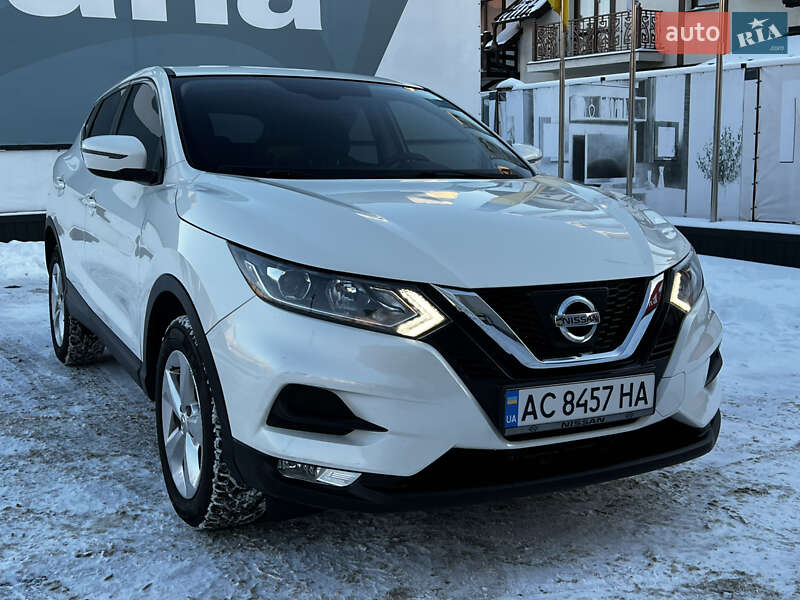 Позашляховик / Кросовер Nissan Qashqai 2017 в Тернополі