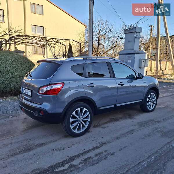 Внедорожник / Кроссовер Nissan Qashqai 2010 в Самборе