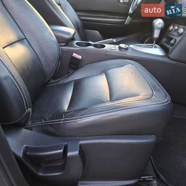 Внедорожник / Кроссовер Nissan Qashqai 2010 в Самборе