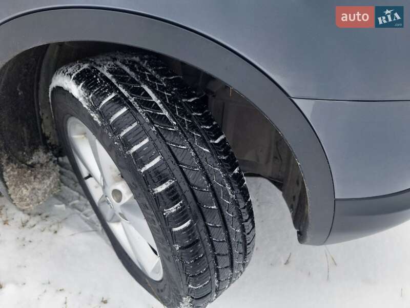 Позашляховик / Кросовер Nissan Qashqai 2007 в Звягелі фото 4 Позашляховик / Кросовер Nissan Qashqai 2007 в Звягелі