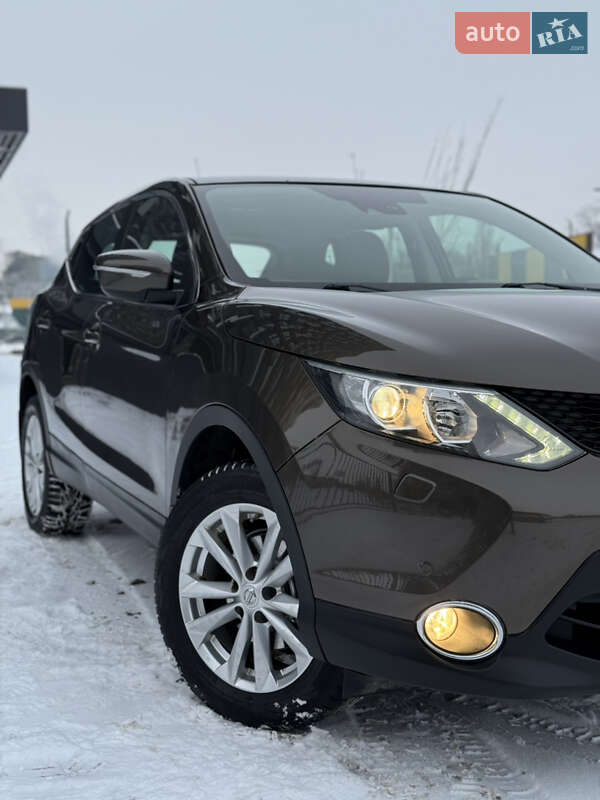 Внедорожник / Кроссовер Nissan Qashqai 2014 в Кропивницком