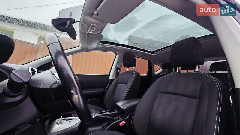 Позашляховик / Кросовер Nissan Qashqai 2012 в Полтаві фото 40 Позашляховик / Кросовер Nissan Qashqai 2012 в Полтаві