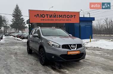 Позашляховик / Кросовер Nissan Qashqai 2011 в Сумах