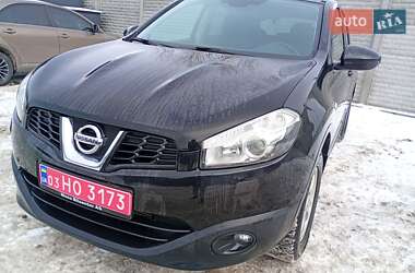 Позашляховик / Кросовер Nissan Qashqai 2010 в Вінниці