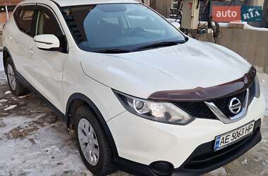 Позашляховик / Кросовер Nissan Qashqai 2016 в Дніпрі