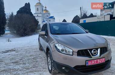 Позашляховик / Кросовер Nissan Qashqai 2011 в Вінниці