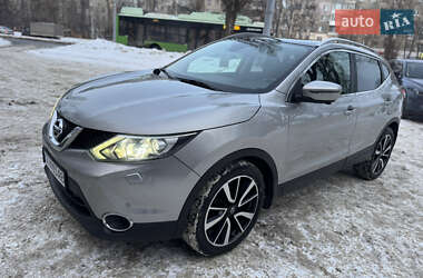 Внедорожник / Кроссовер Nissan Qashqai 2014 в Харькове