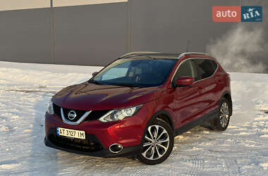Внедорожник / Кроссовер Nissan Qashqai 2015 в Ивано-Франковске