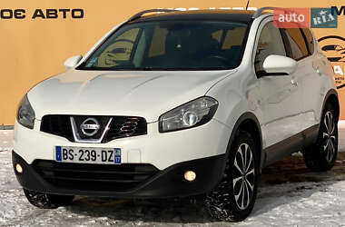 Внедорожник / Кроссовер Nissan Qashqai 2011 в Ровно