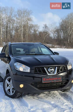 Внедорожник / Кроссовер Nissan Qashqai 2012 в Сумах