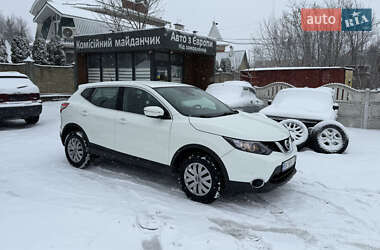 Позашляховик / Кросовер Nissan Qashqai 2014 в Хмельницькому