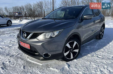 Позашляховик / Кросовер Nissan Qashqai 2015 в Тернополі