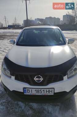 Внедорожник / Кроссовер Nissan Qashqai 2012 в Полтаве