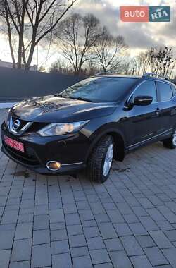 Внедорожник / Кроссовер Nissan Qashqai 2014 в Львове