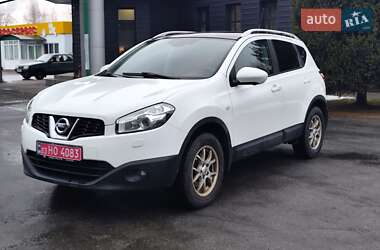 Внедорожник / Кроссовер Nissan Qashqai 2013 в Звягеле