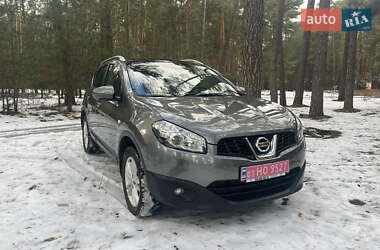 Позашляховик / Кросовер Nissan Qashqai 2012 в Луцьку
