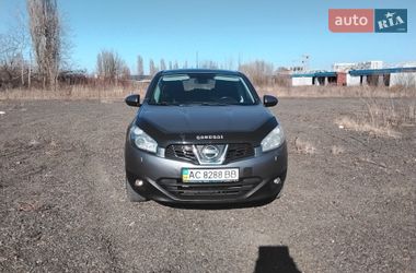 Позашляховик / Кросовер Nissan Qashqai 2011 в Луцьку