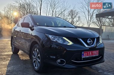 Позашляховик / Кросовер Nissan Qashqai 2016 в Тернополі