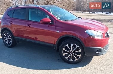 Внедорожник / Кроссовер Nissan Qashqai 2010 в Звягеле