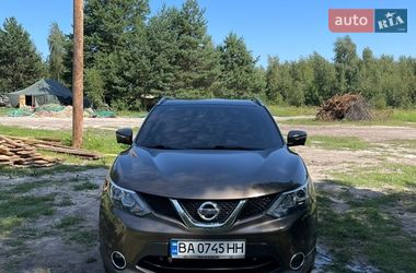 Внедорожник / Кроссовер Nissan Qashqai 2014 в Николаеве