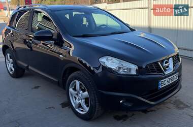 Позашляховик / Кросовер Nissan Qashqai 2011 в Перемишлянах