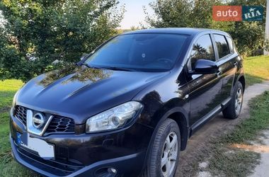 Позашляховик / Кросовер Nissan Qashqai 2011 в Сумах