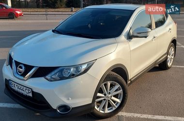 Внедорожник / Кроссовер Nissan Qashqai 2016 в Хмельницком