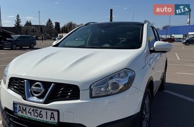Внедорожник / Кроссовер Nissan Qashqai 2012 в Житомире