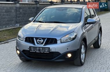 Позашляховик / Кросовер Nissan Qashqai 2013 в Рівному
