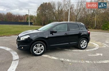 Внедорожник / Кроссовер Nissan Qashqai 2010 в Конотопе