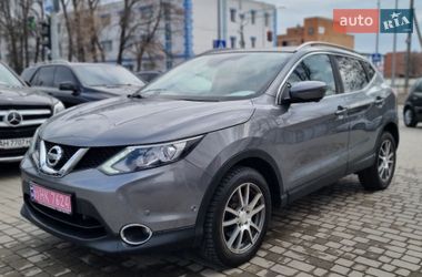 Внедорожник / Кроссовер Nissan Qashqai 2015 в Полтаве