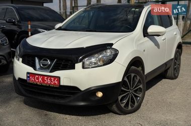 Внедорожник / Кроссовер Nissan Qashqai 2012 в Умани