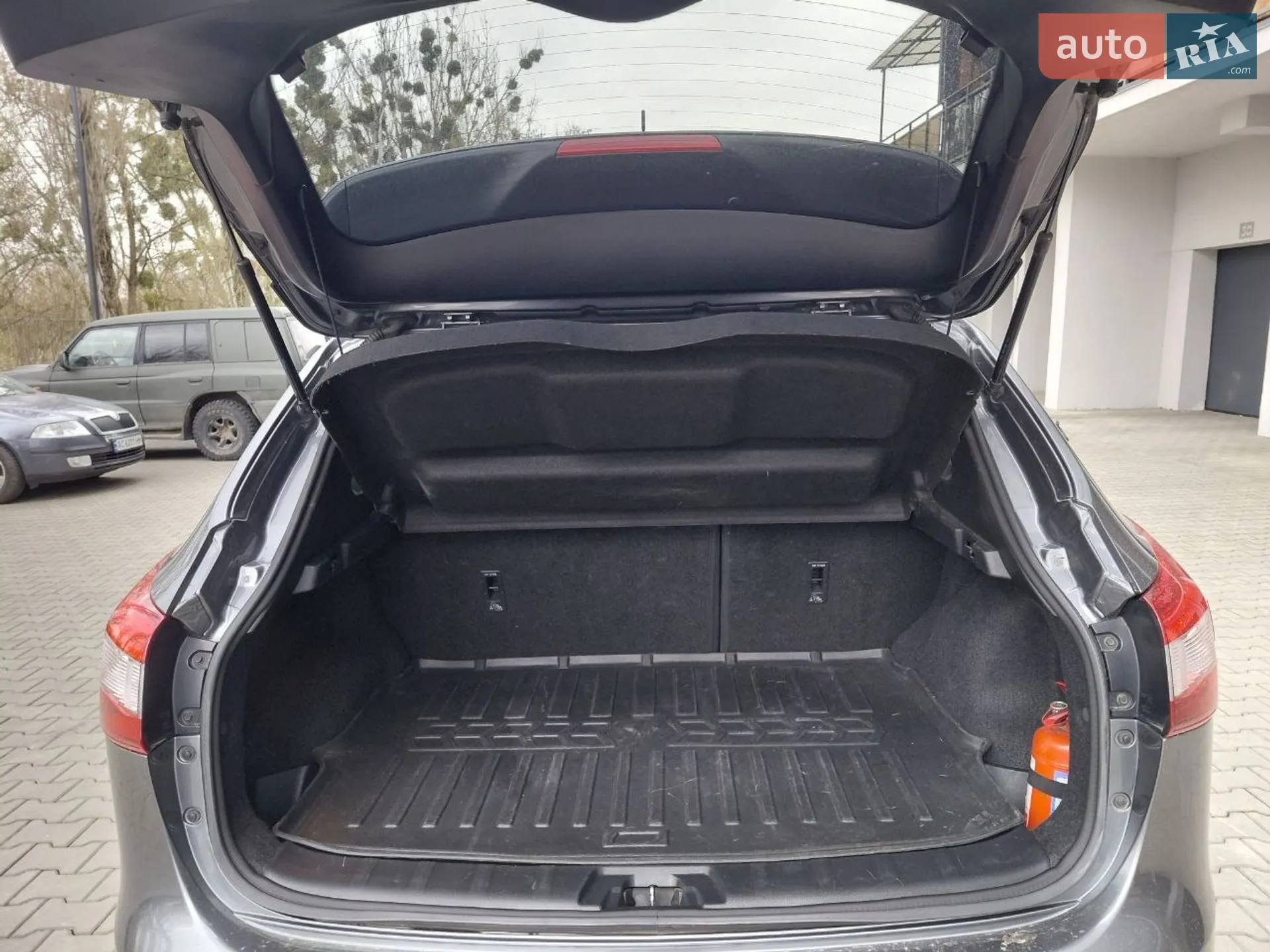 Nissan Qashqai 2015 VIN SJNFDAJ11U1466871 фото оголошення 25 з 43